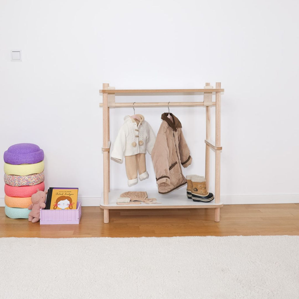 montessori-kleiderschrank